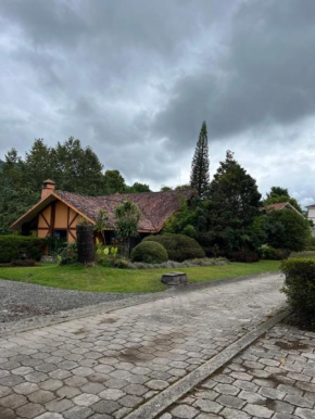 Casa Naranja